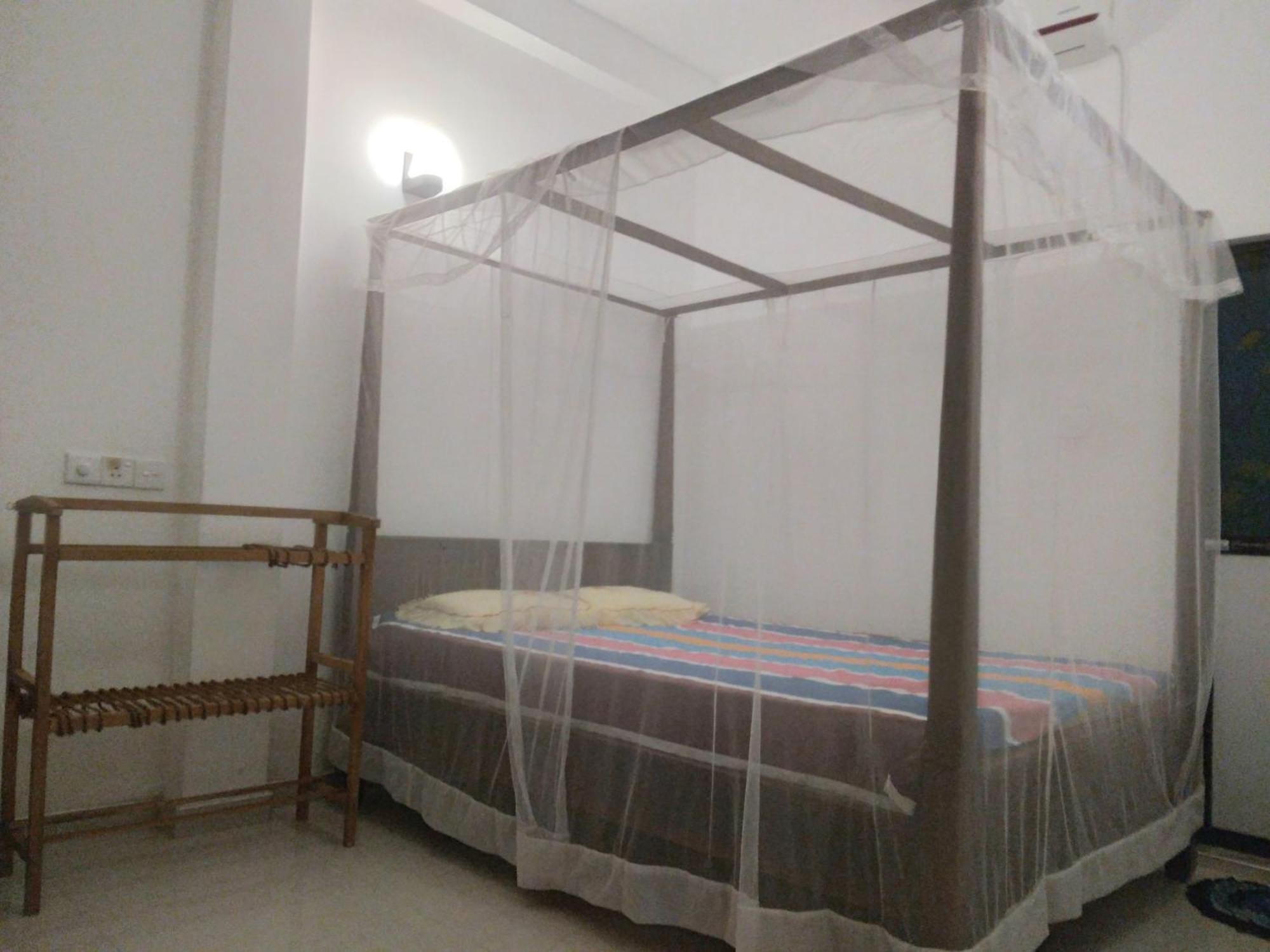 Hotel Hector House Weligama Esterno foto
