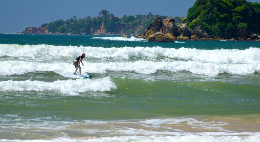 Hotel Hector House Weligama Esterno foto
